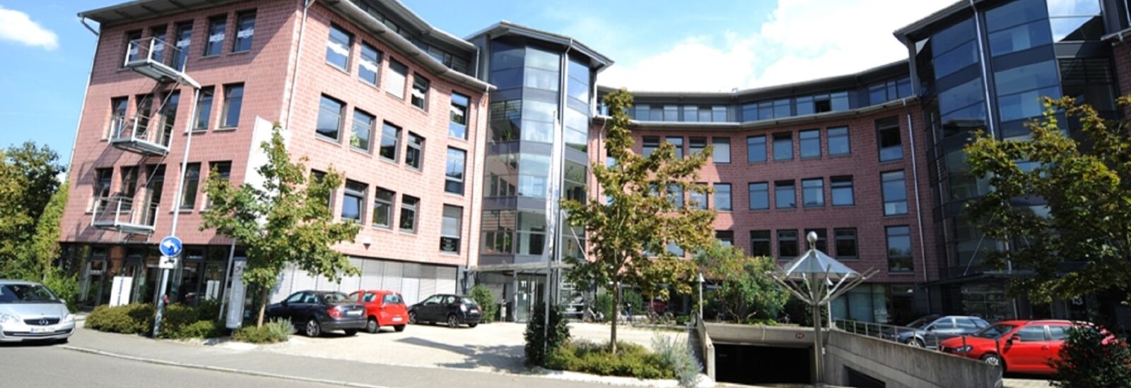Gebäude des IFD Tübingen in der Konrad-Adenauer-Straße